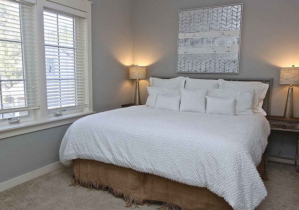 Photo of Bedroom in Laurel Grove