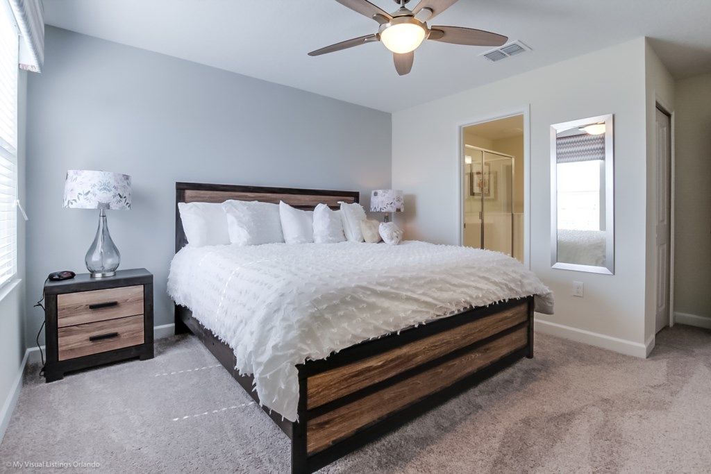 Photo of Bedroom in Loma Vista
