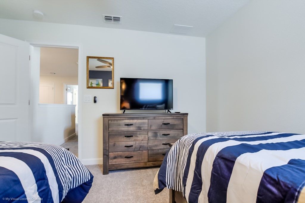 Photo of Bedroom in Loma Vista