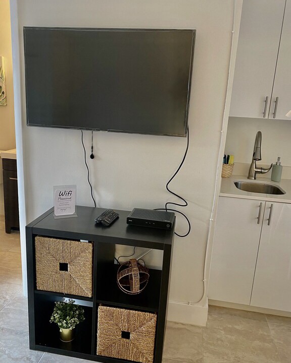 Photo of Kitchen in Royal Poinciana