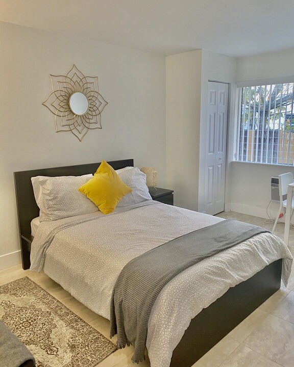 Photo of Bedroom in Royal Poinciana