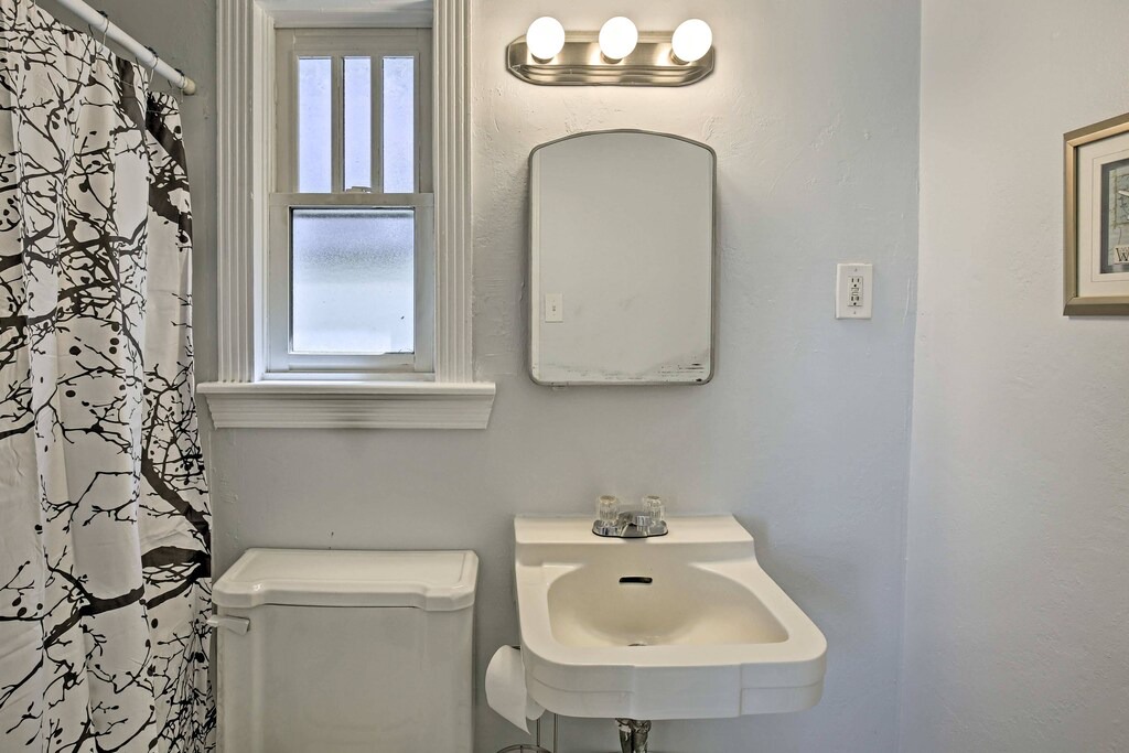 Photo of Bathroom in Historic Old Northeast