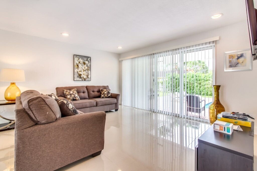 Photo of Livingroom in Highland Lakes