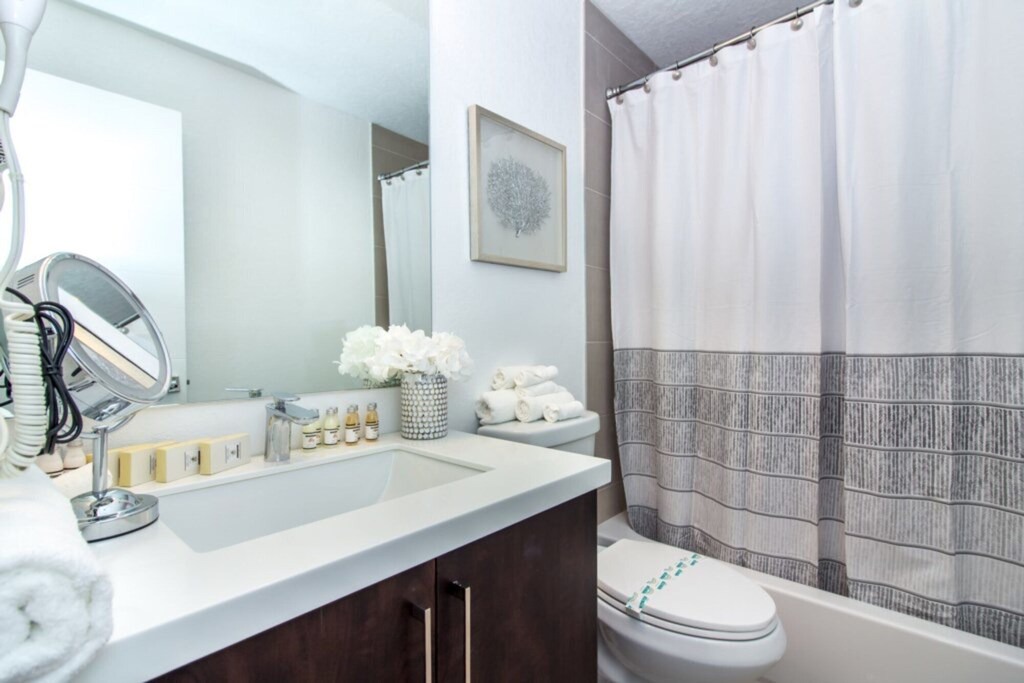 Photo of Bathroom in Highland Lakes