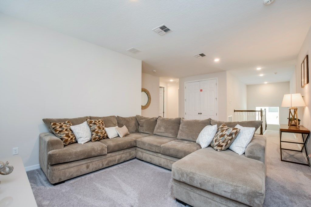 Photo of Livingroom in Bay Lake