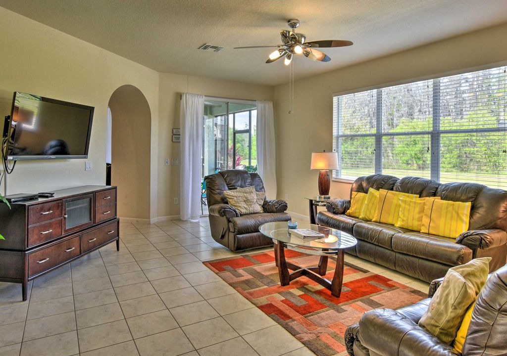 Photo of Livingroom in Trafalgar Village