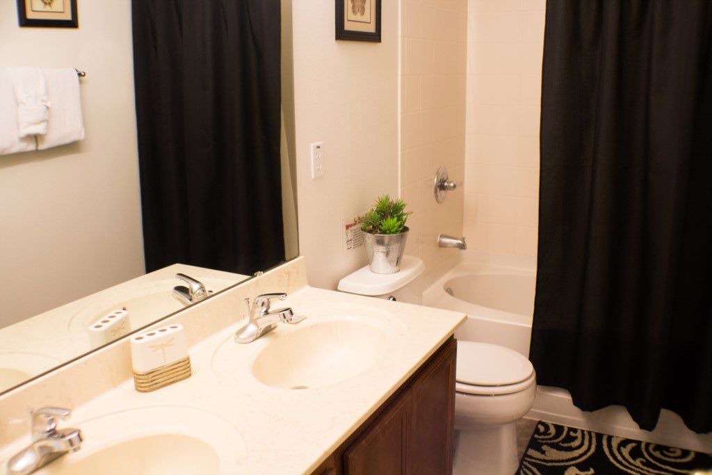 Photo of Bathroom in Sunrise Lakes