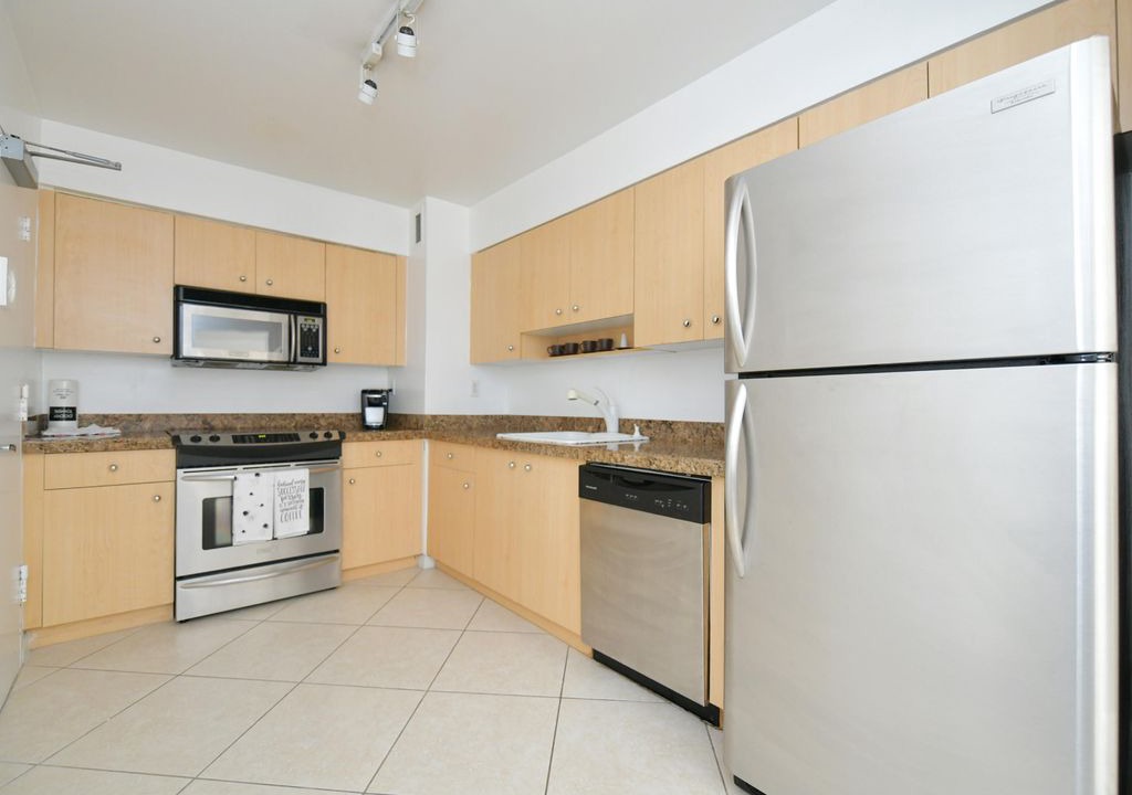 Photo of Kitchen in Surfside