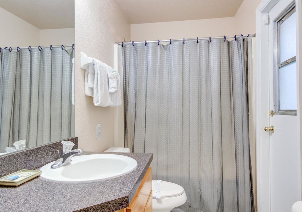 Photo of Bathroom in Silver Creek