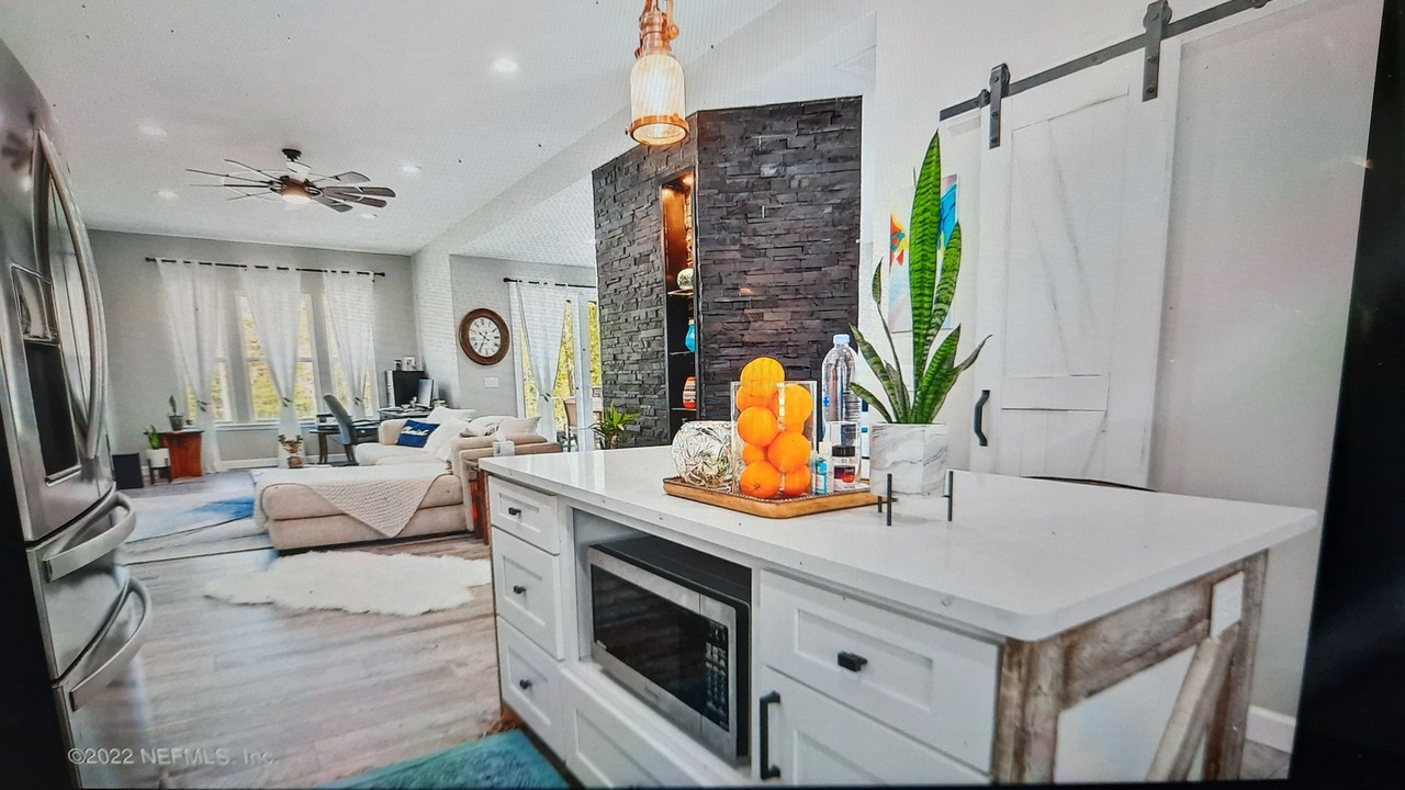 Photo of Kitchen in Putnam Hall