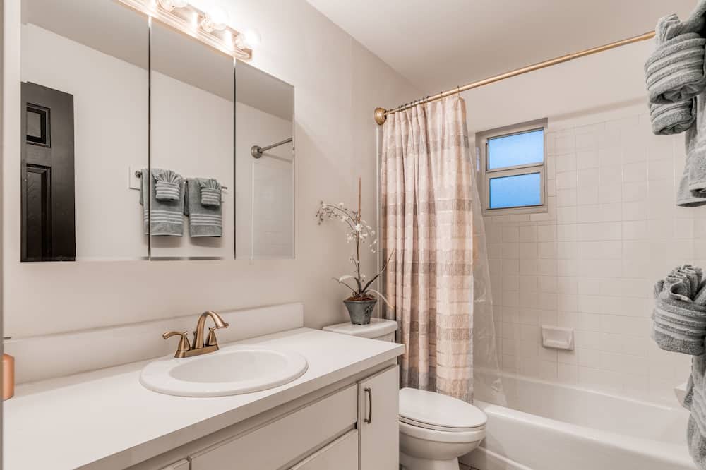 Photo of Bathroom in Midtown
