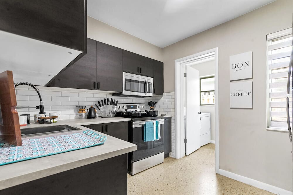 Photo of Kitchen in Central Fort Lauderdale