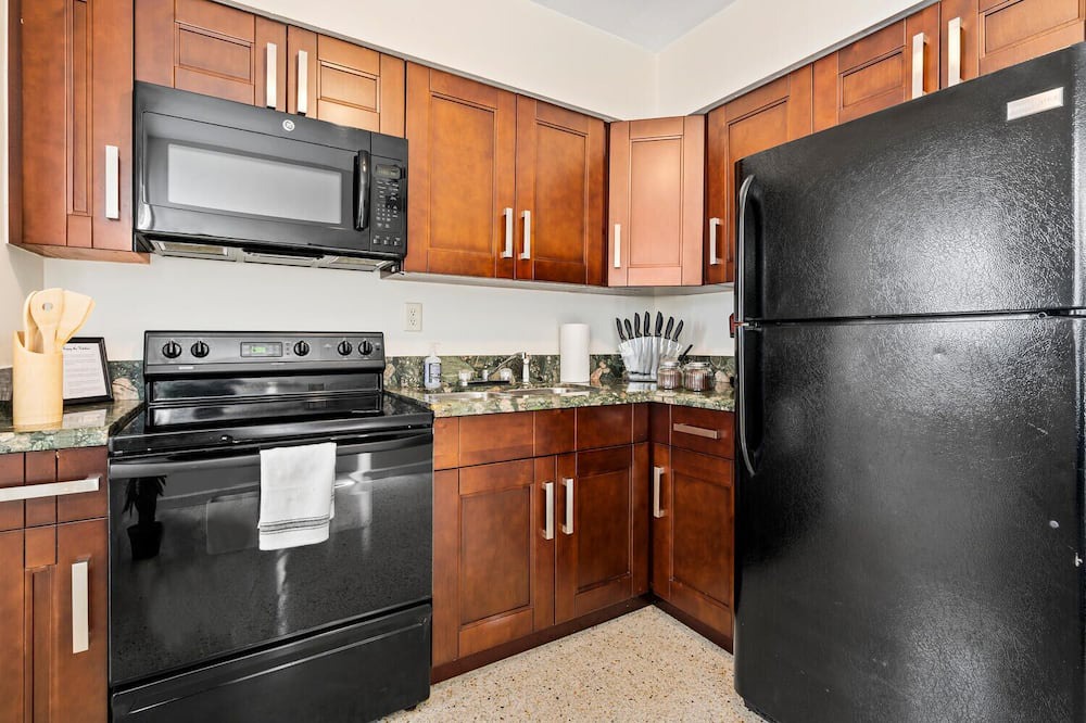 Photo of Kitchen in Central Fort Lauderdale
