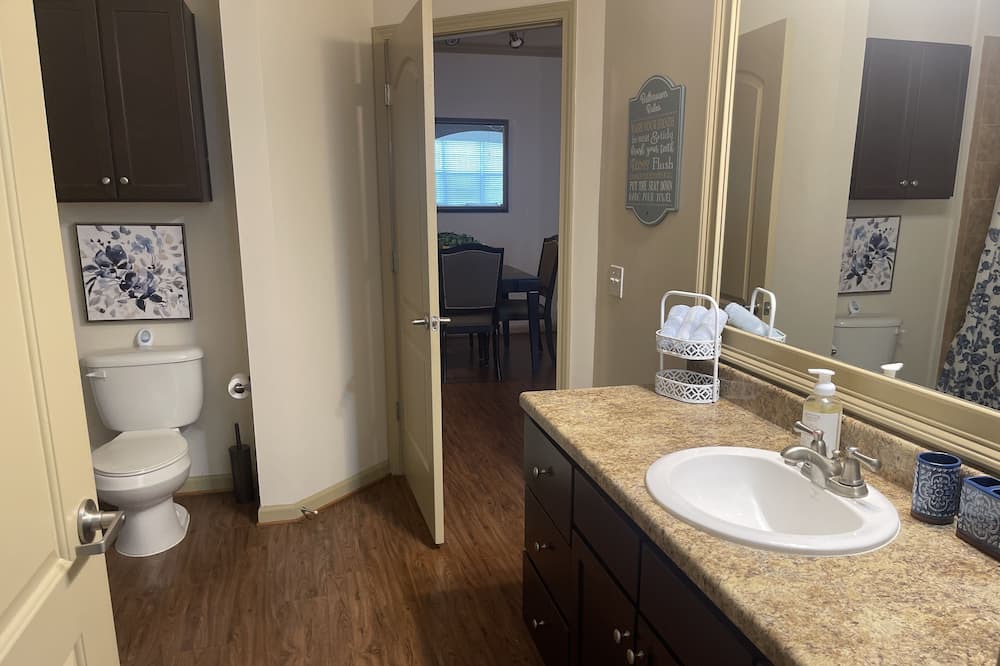 Photo of Bathroom in LaVina
