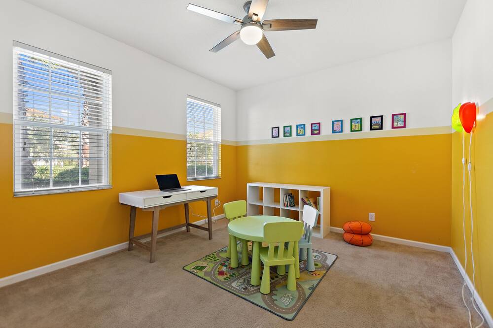 Photo of Bedroom in Sunridge Woods
