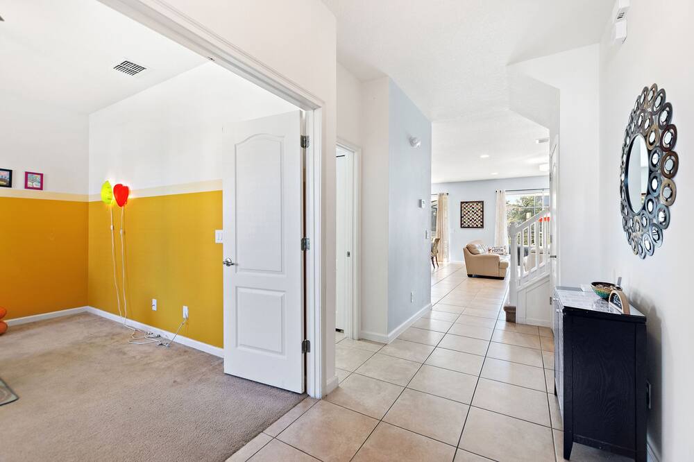 Photo of Bedroom in Sunridge Woods