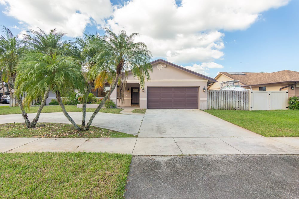 Photo of Others in Cooper City
