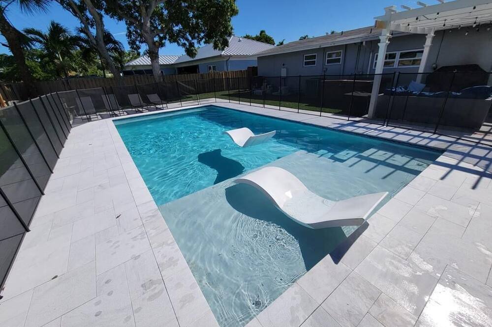 Photo of Outdoor in Deerfield Beach