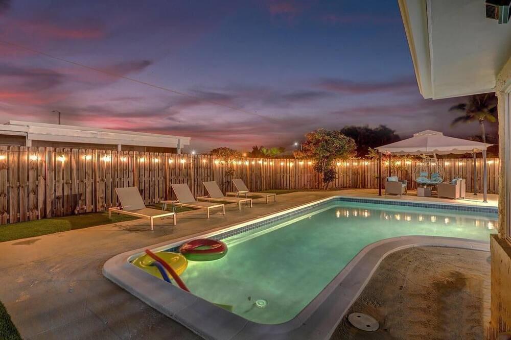 Photo of Outdoor in Deerfield Beach