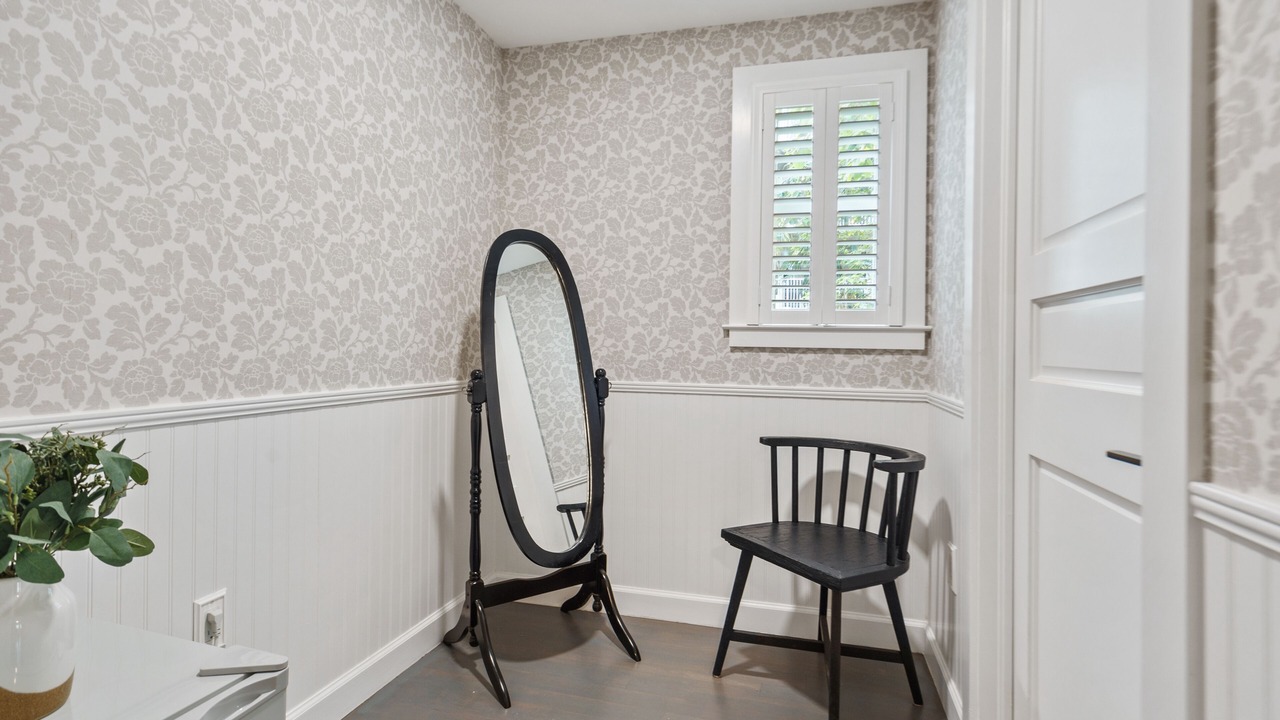 Photo of Bedroom in Southwest Coconut Grove