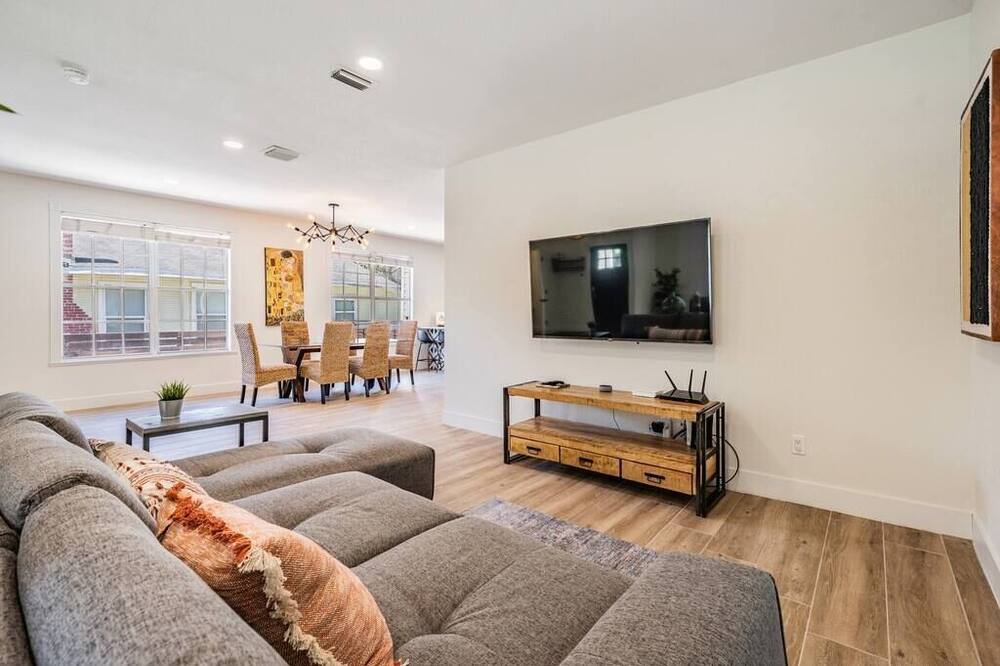 Photo of Livingroom in Riverside Heights