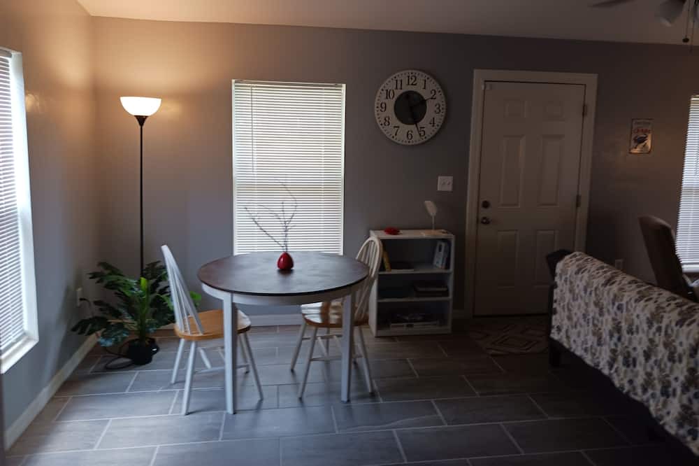 Photo of Livingroom in Old Town