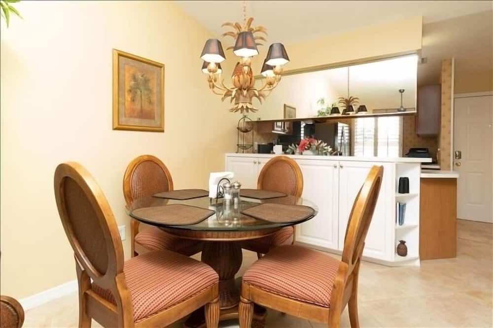 Photo of Bedroom in Hammock Bay
