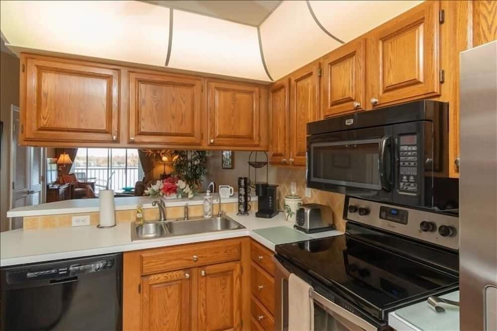 Photo of Kitchen in Hammock Bay