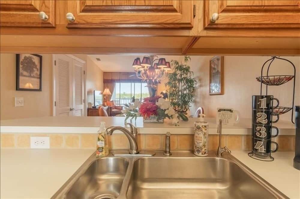 Photo of Bedroom in Hammock Bay