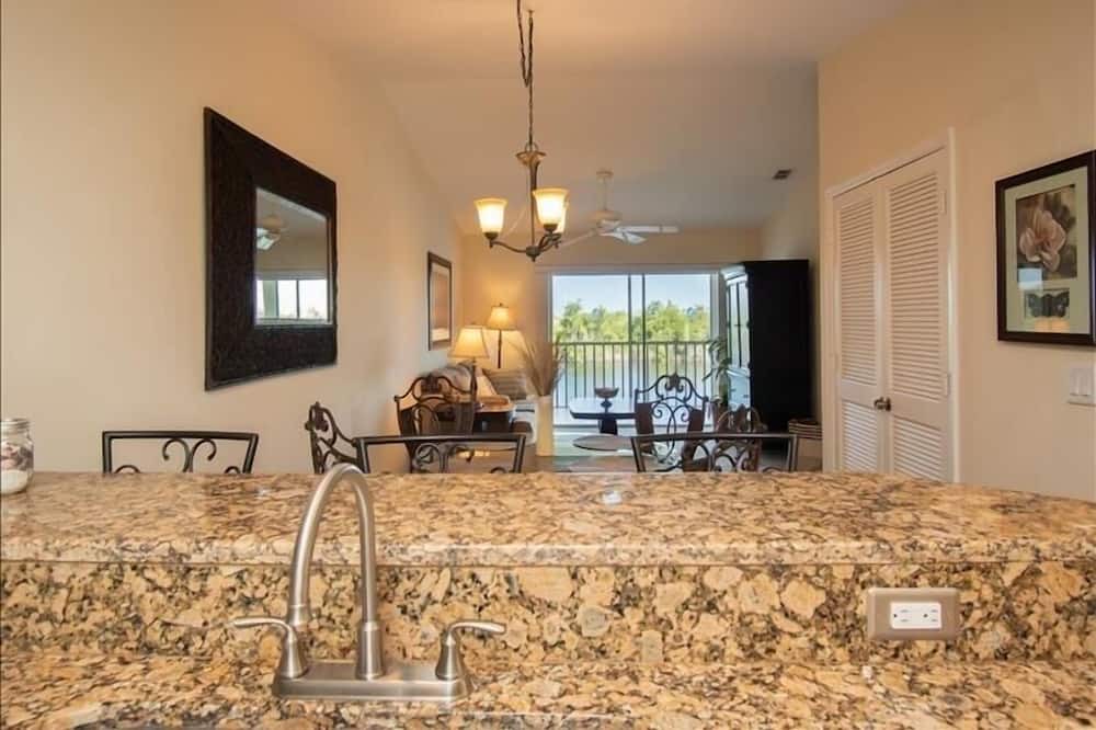 Photo of Bedroom in Hammock Bay