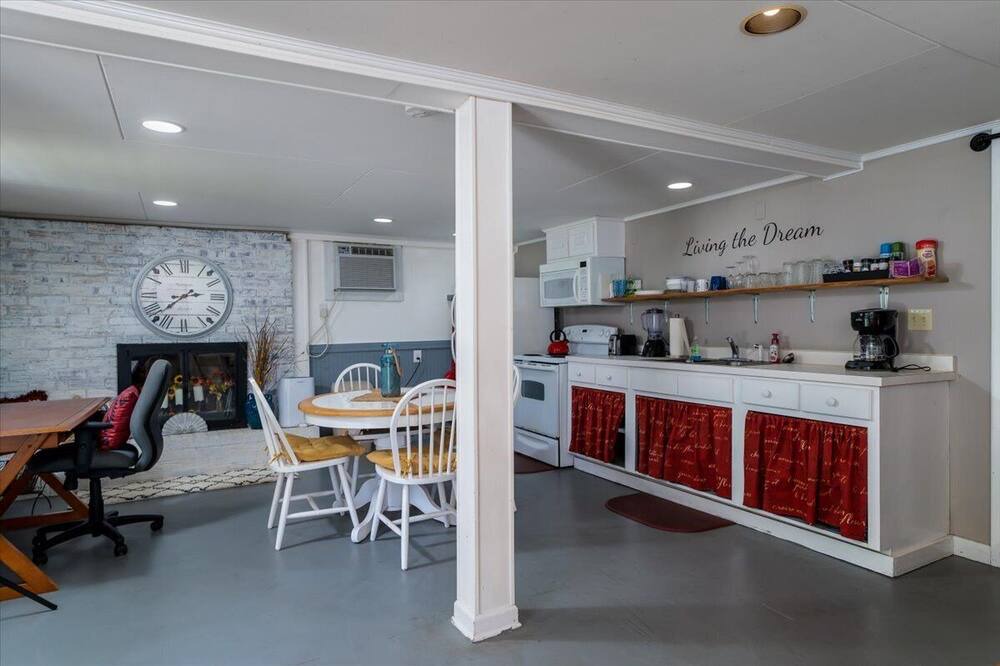 Photo of Kitchen in Edisto Island