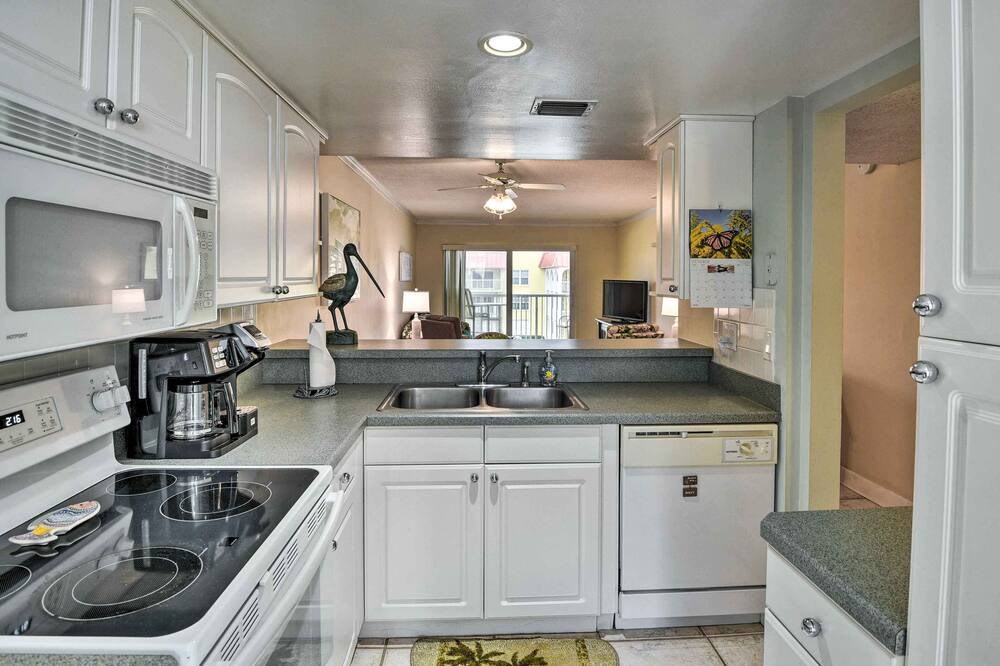 Photo of Kitchen in Point East