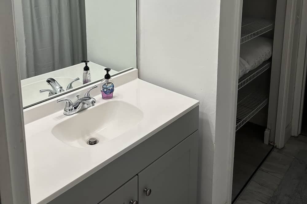 Photo of Bathroom in Westminster