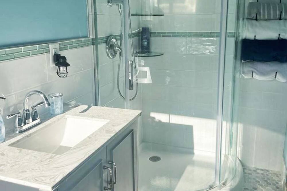 Photo of Bathroom in Tarpon River