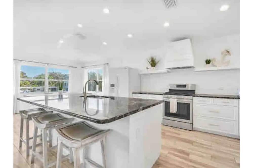 Photo of Kitchen in Crystal Beach