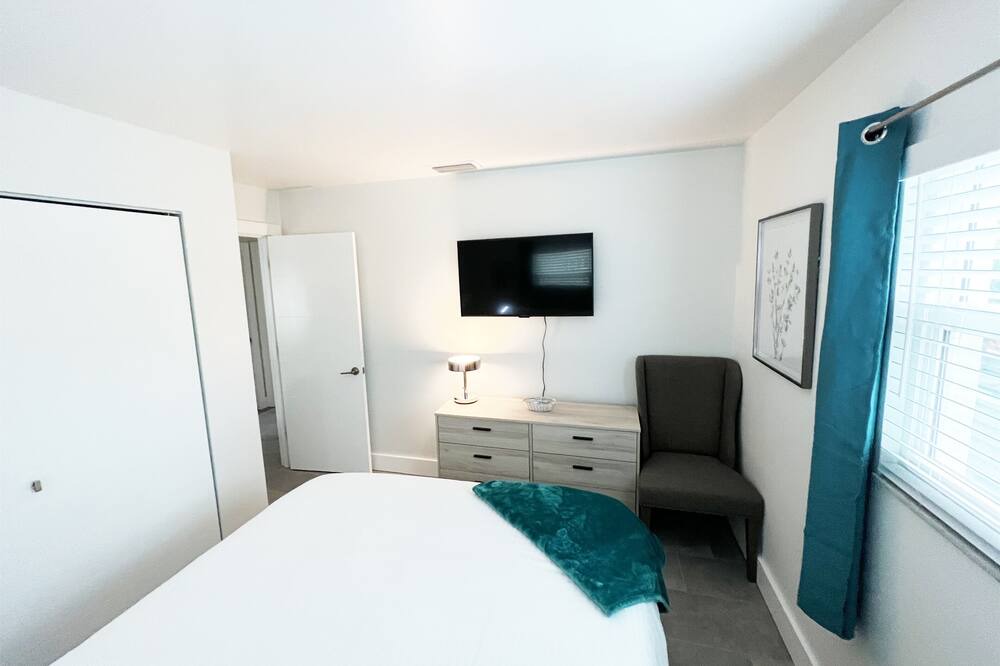 Photo of Bedroom in Gillespie Park