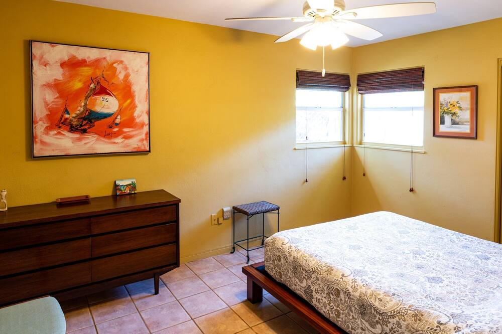 Photo of Bedroom in Park East