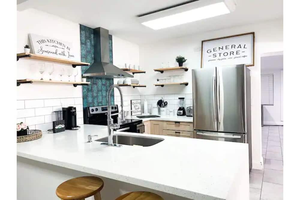 Photo of Kitchen in West Hollywood