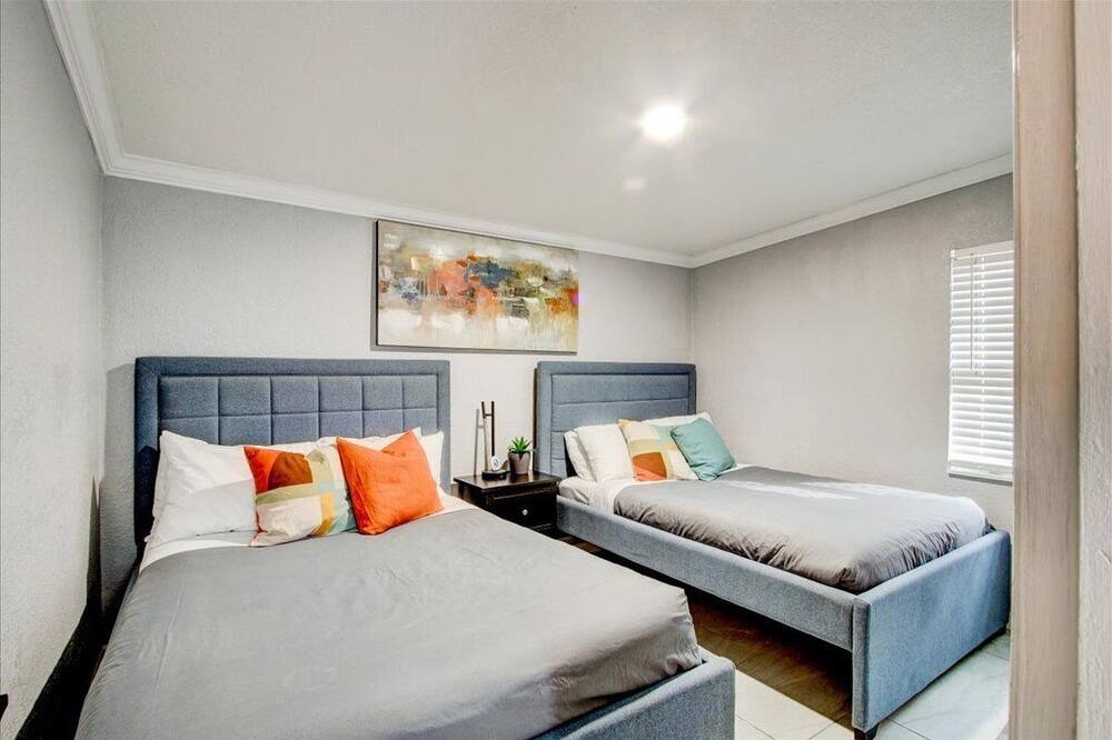 Photo of Bedroom in Altamonte Springs