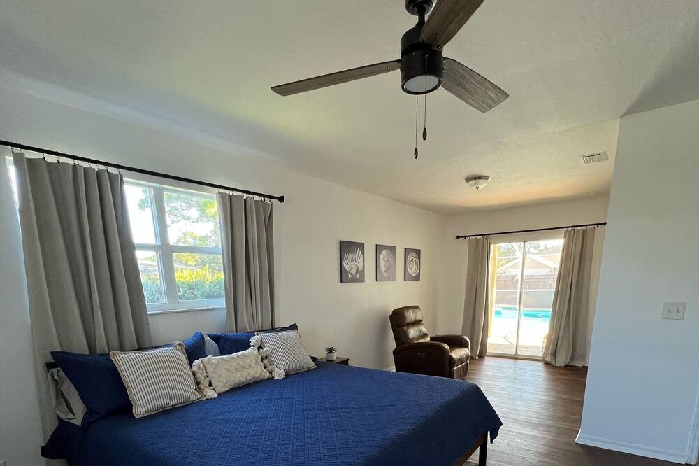 Photo of Bedroom in Sebastian Highlands