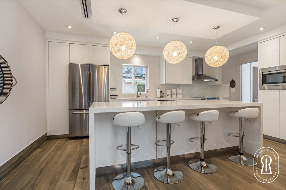 Photo of Kitchen in Surfside
