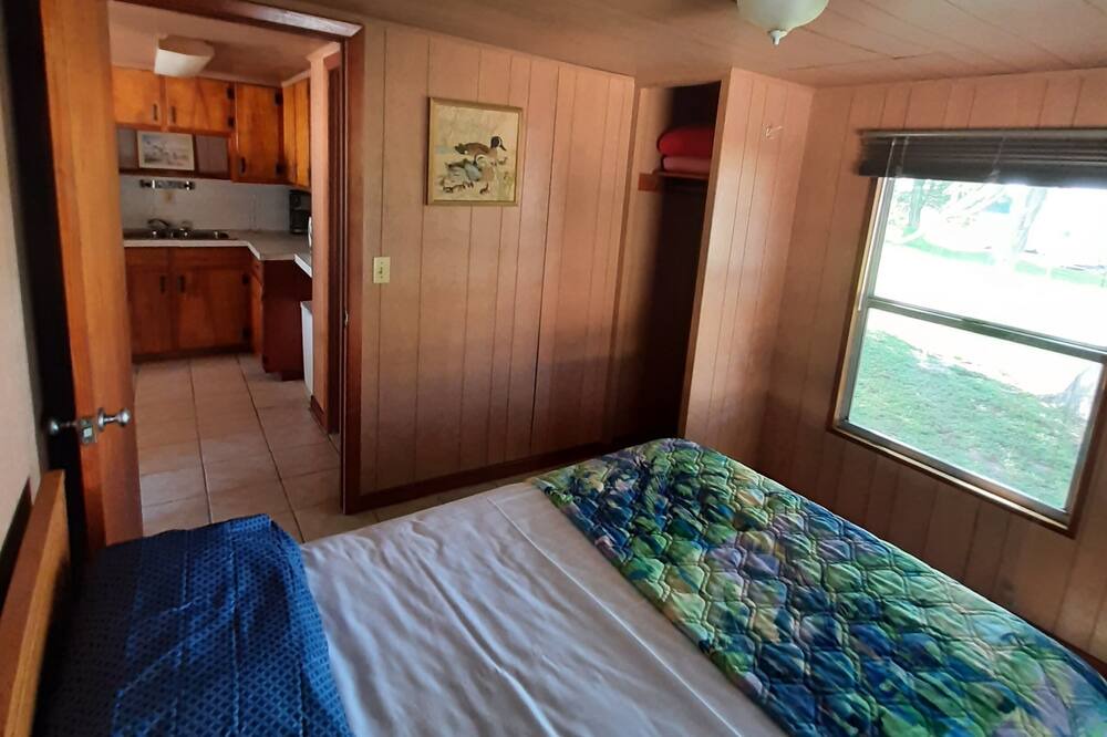 Photo of Bedroom in Okeechobee