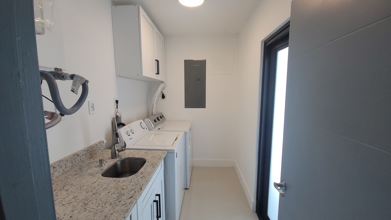 Photo of Kitchen in Kendale Lakes