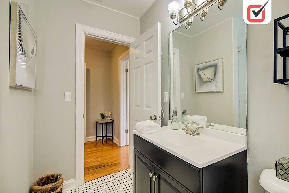Photo of Bathroom in Palma Ceia