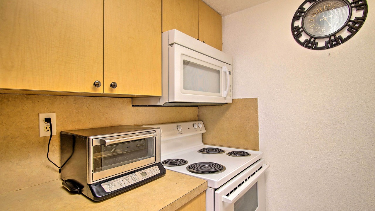 Photo of Kitchen in Lauderhill