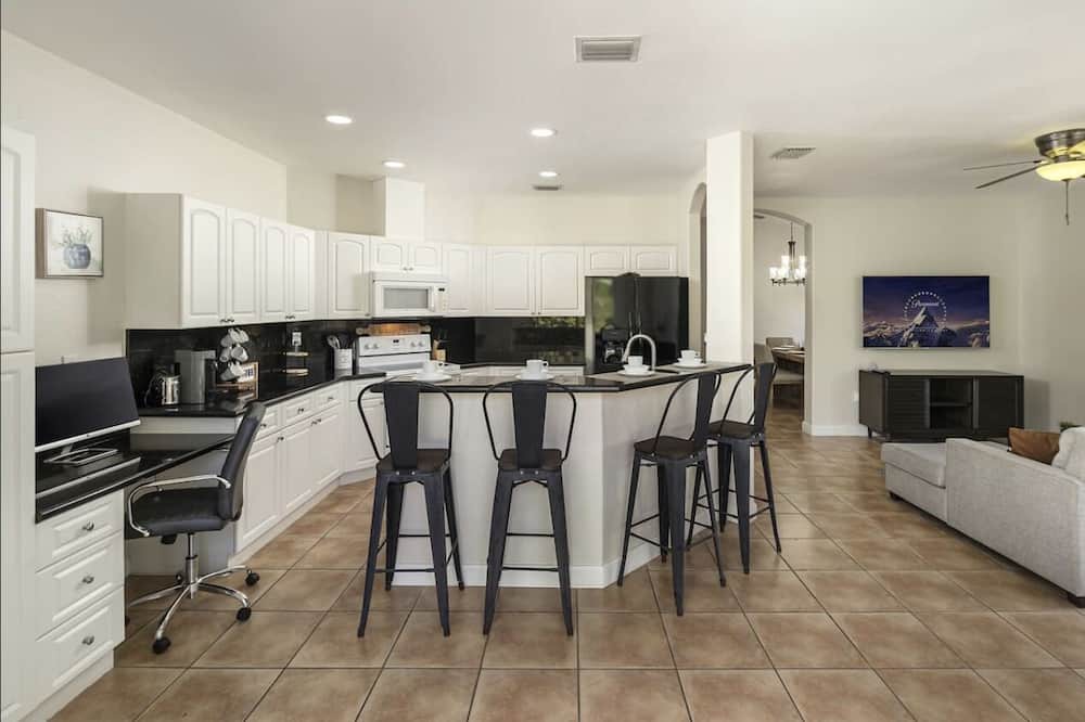 Photo of Kitchen in Tamiami