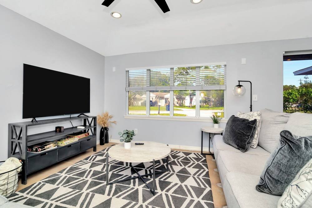 Photo of Livingroom in Virginia Park