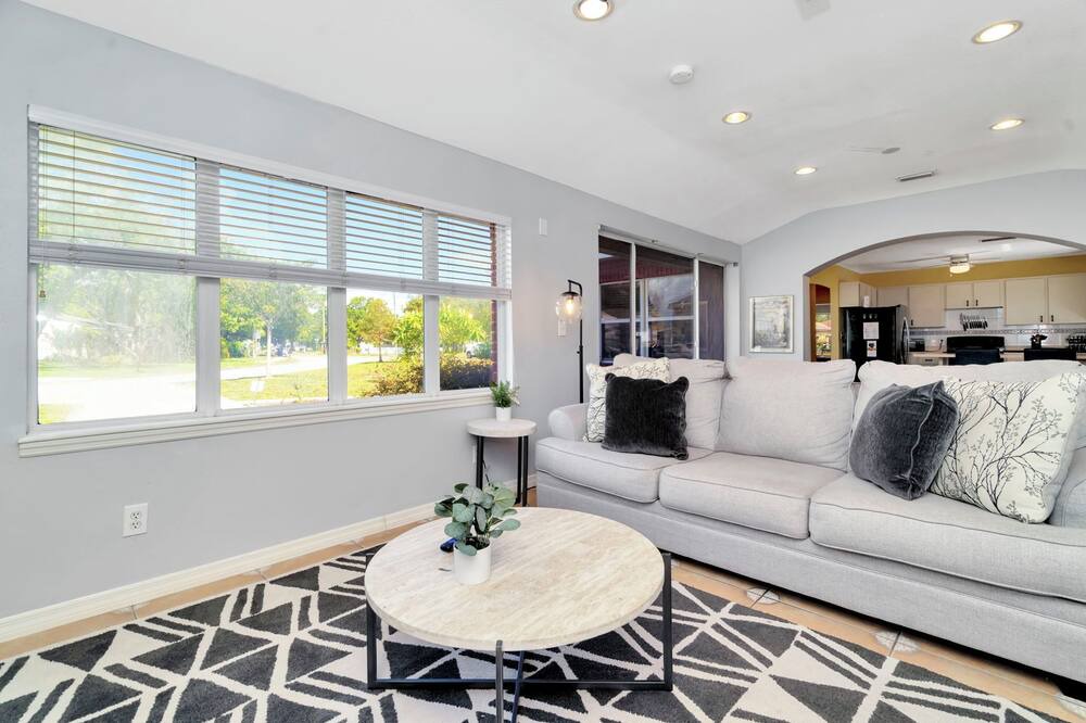 Photo of Livingroom in Virginia Park