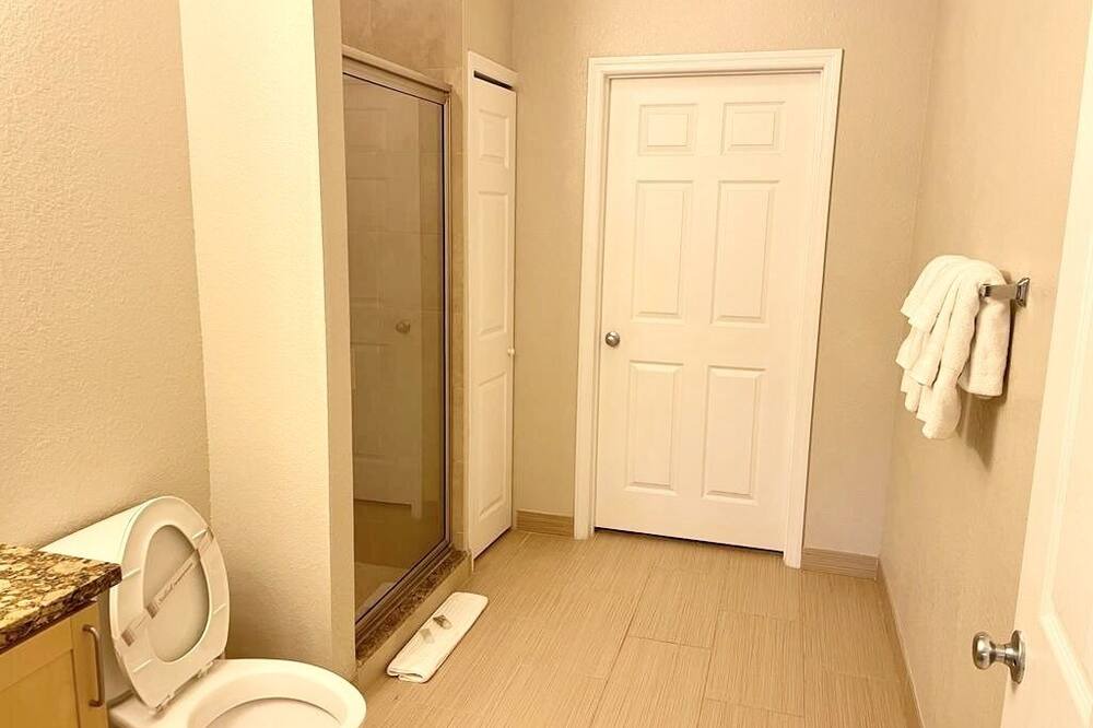 Photo of Bedroom in Port Tampa City
