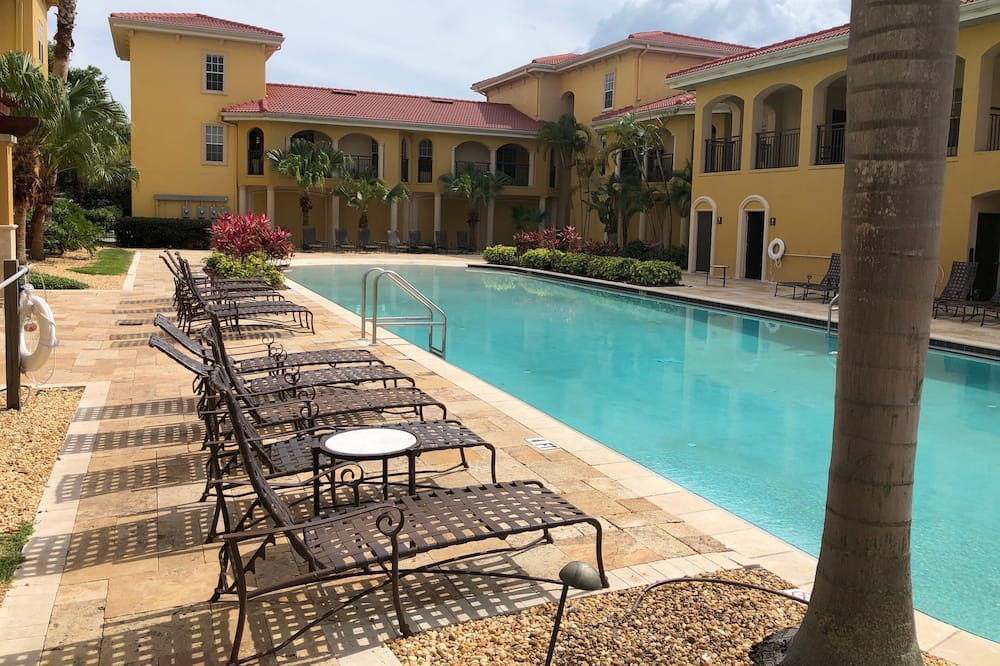 Photo of Outdoor in Port Tampa City